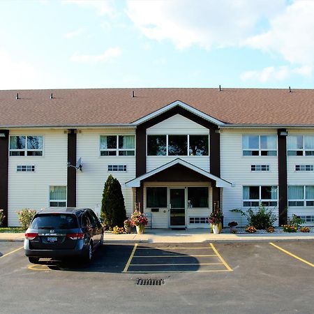 Royal Windsor Motel Екстер'єр фото